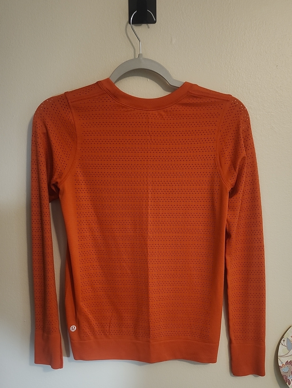 Lululemon Orange Breezy Top 6 - Picture 5 of 7